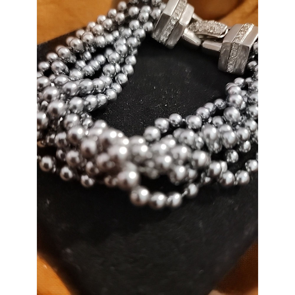 Vogue Bijoux Vintage Signed 8 Strand Beaded Bracelet Pave Rhinestone - Picture 4 of 10